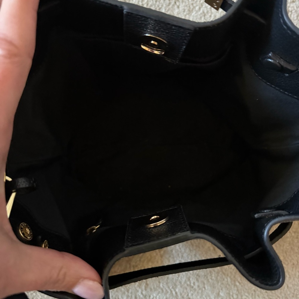 DeMellier  New York Leather Bucket Bag in Black Leather, Gold Hardware - Picture 13 of 16